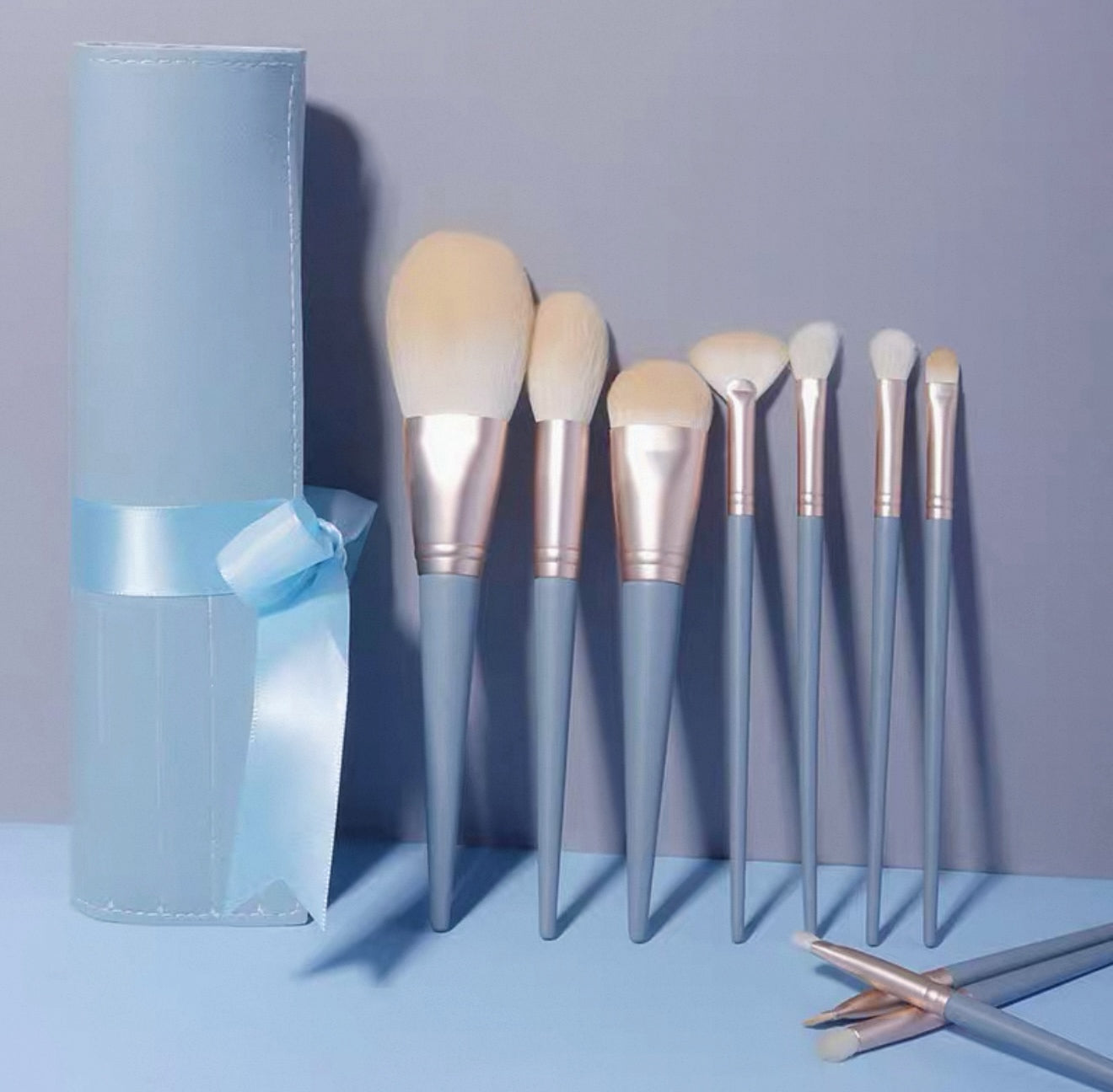 Makeup Brush Organizer – Large Capacity, Travel-Friendly