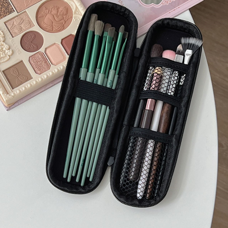 Makeup Brush Organizer – Large Capacity, Travel-Friendly