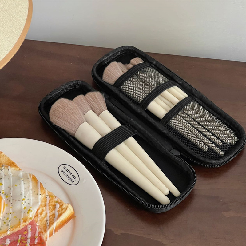 Makeup Brush Organizer – Large Capacity, Travel-Friendly