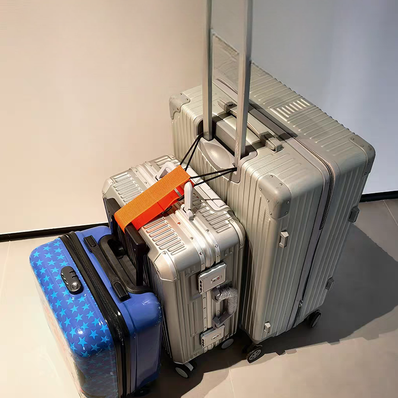 LockRide Pro: Adjustable Luggage Strap for Secure Stacking & Hands-Free Travel