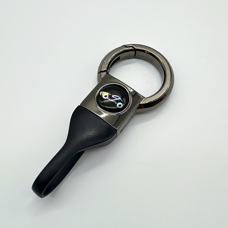 SnapLock™ Tactical Quick-Release Keychain — Screwless Metal Car Key Ring with Heavy-Duty TPU Strap