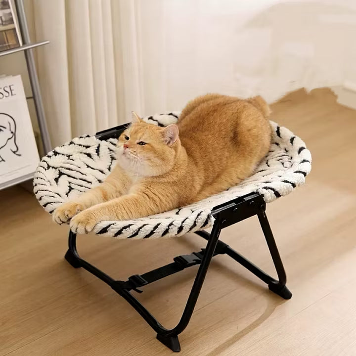 Elevated Cooling Pet Bed – Portable Breathable Dog & Cat Cot with Non-Slip Feet